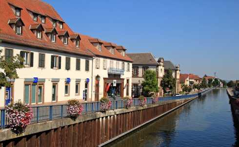 Canal de la Marne au Rhin