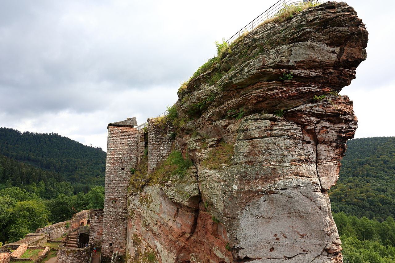 Fleckenstein Burg Unterelsass Frankreich Treppenturm Ausfallpforte Merian 0733 