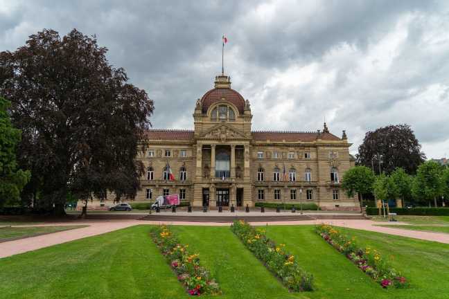 Palais du Rhin in Strasbourg – prachtvoller Rheinpalast aus der Kaiserzeit im Herzen der Neustadt.